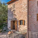 Tuscan Sits Between And Pisa Hills